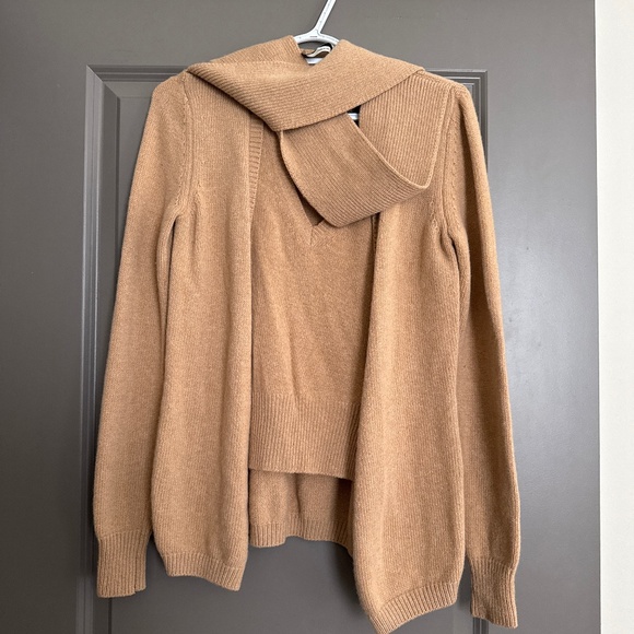 Yves Saint Laurent Vintage Sweater - Picture 1 of 7